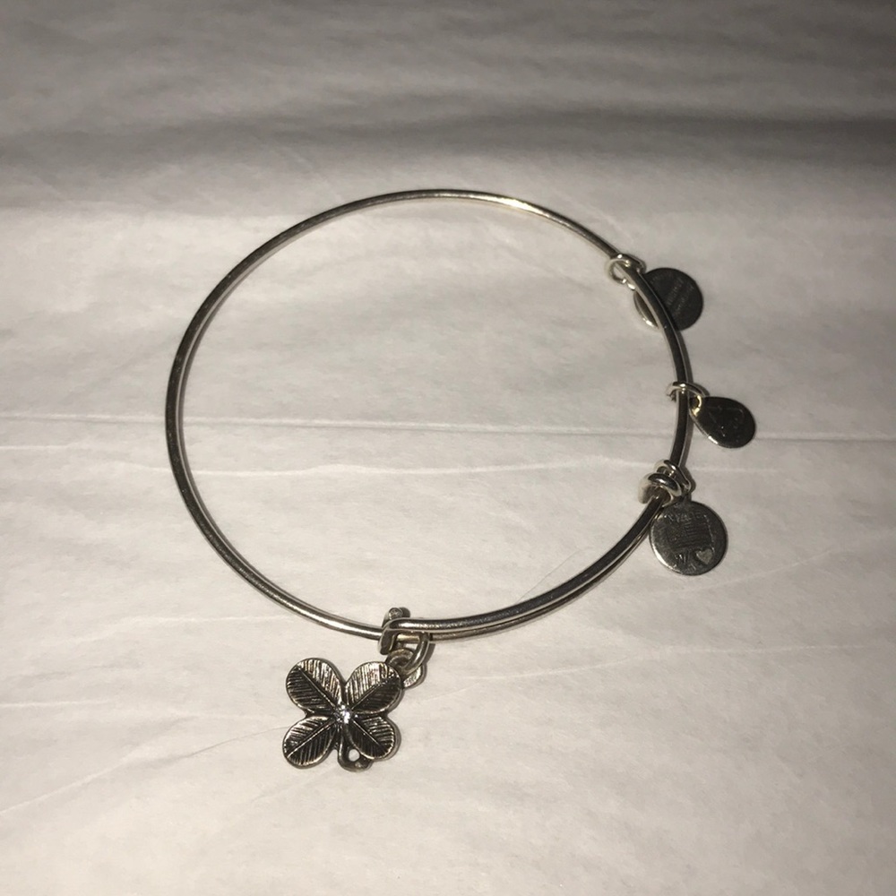 Alex and Ani Clover Bangle